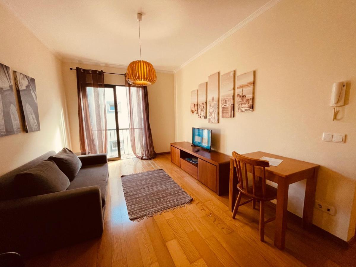 Apartamentos Da Carreira 푼샬 외부 사진