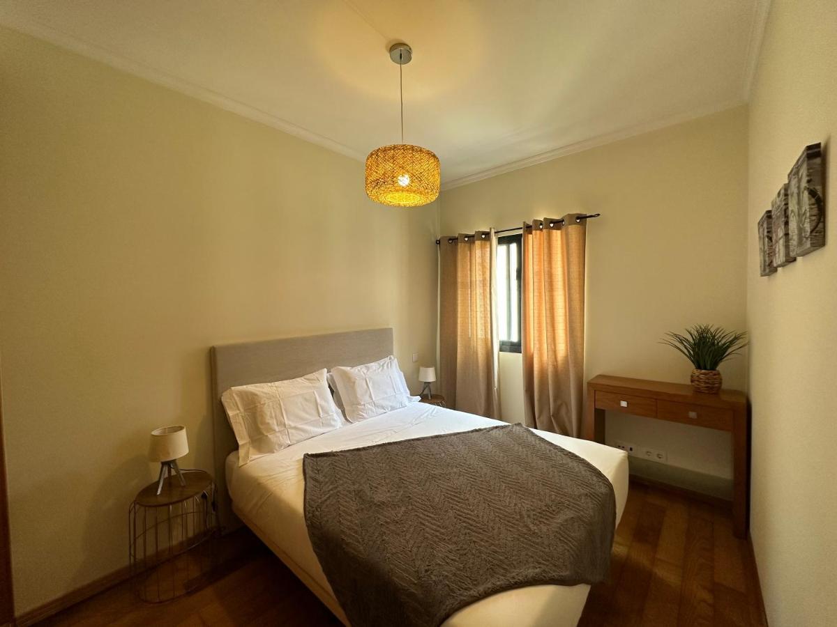 Apartamentos Da Carreira 푼샬 외부 사진
