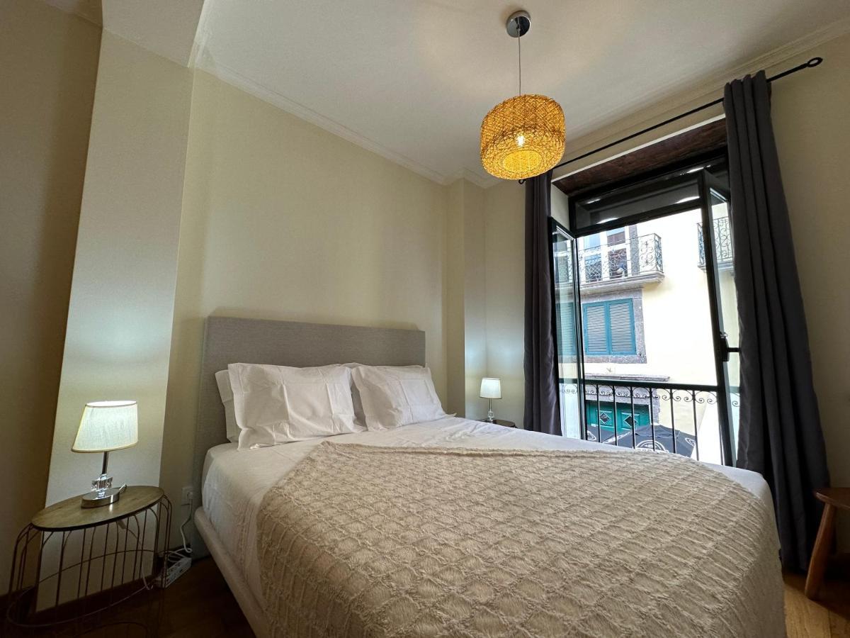 Apartamentos Da Carreira 푼샬 외부 사진